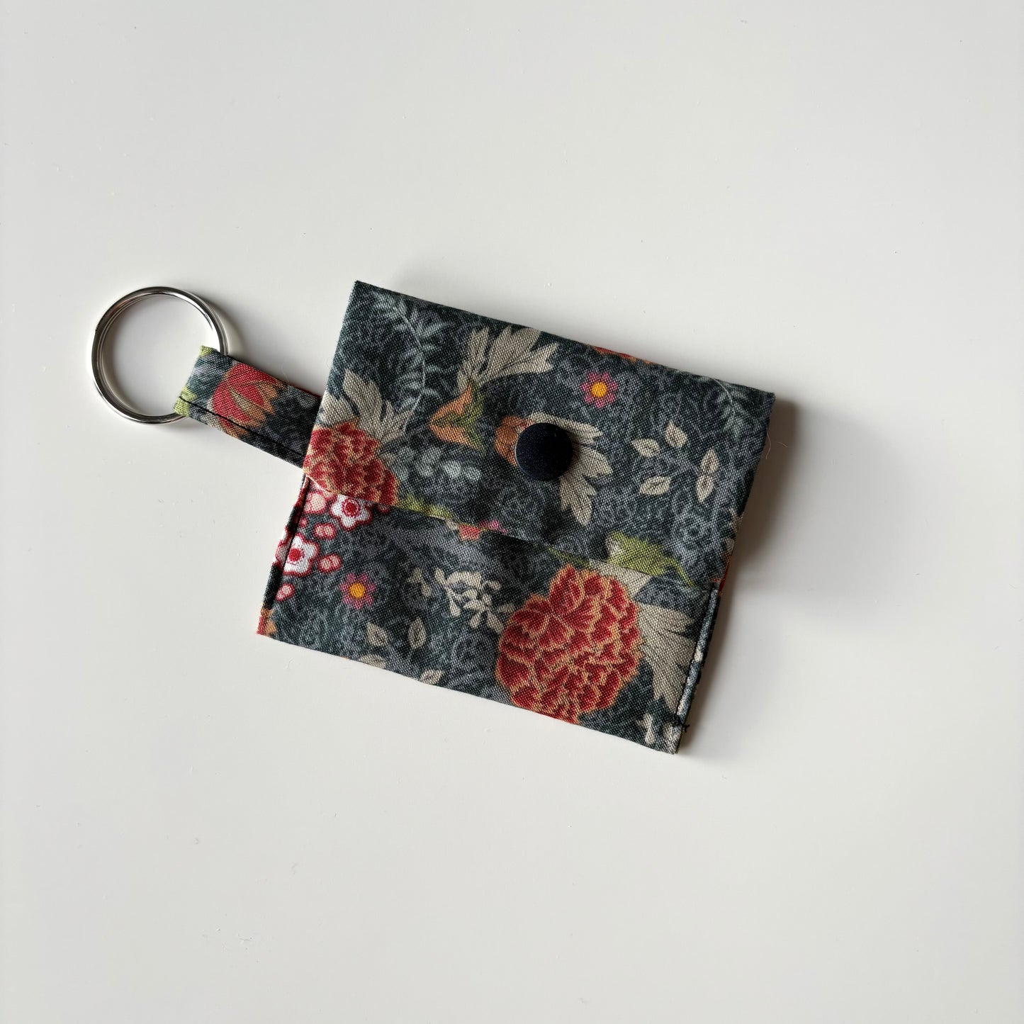 AirPods Case Botanic Vintage - Smxragd - Kerzen und mehr